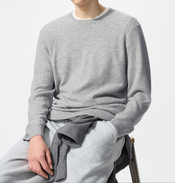 Uniqlo Cashmere Crew Neck Sweater