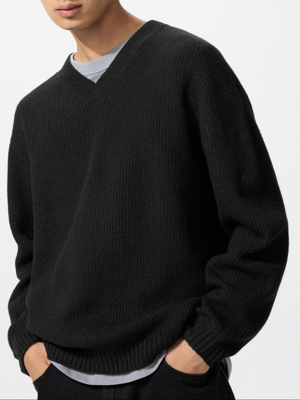 3D Soufflé Yarn V-Neck Sweater