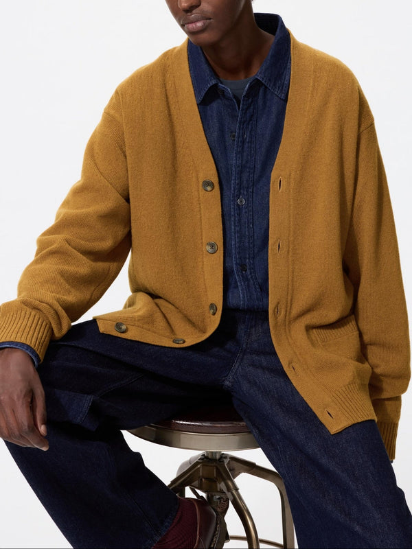 Uniqlo Lambswool V-Neck Cardigan