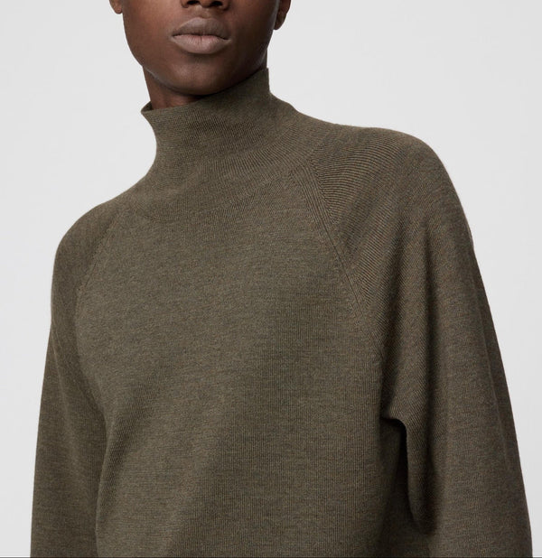 UNIQLO U High Neck Sweater