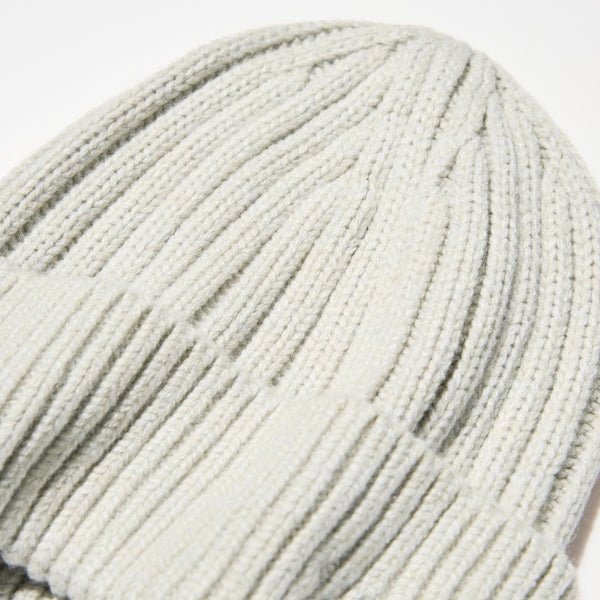 KAWS x UNIQLO Winter HEATTECH Knit Beanie Hat