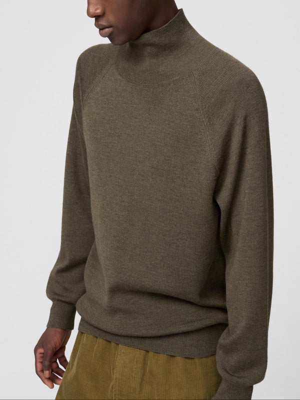 UNIQLO U High Neck Sweater