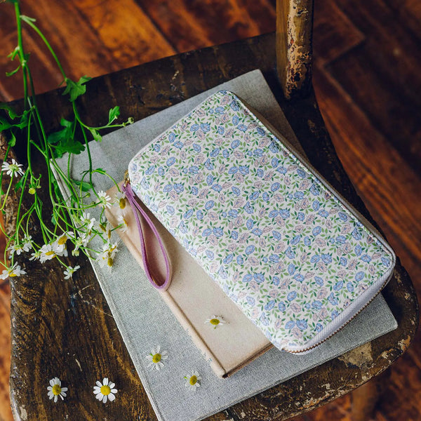 Hobonichi Techo 2027 LIBERTY FABRICS Sasha Kiora Weeks Cover