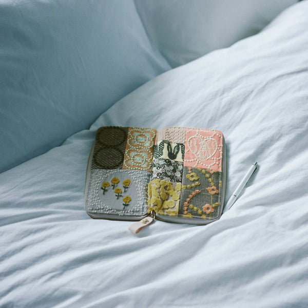 Hobonichi Techo 2027 minä perhonen piece Weeks Mix Weeks Cover