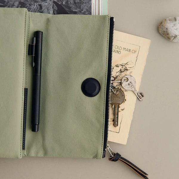 Hobonichi Techo 2027 Tragen Oak Moss Weeks Cover