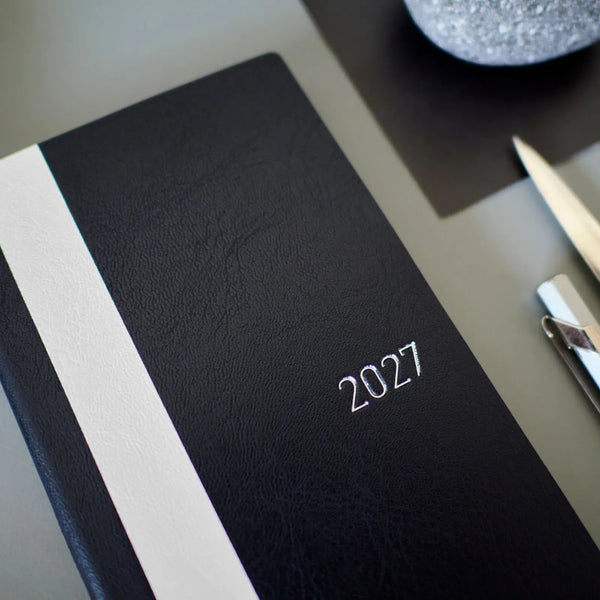 Hobonichi Techo Weeks 2027 White Line Black Planner