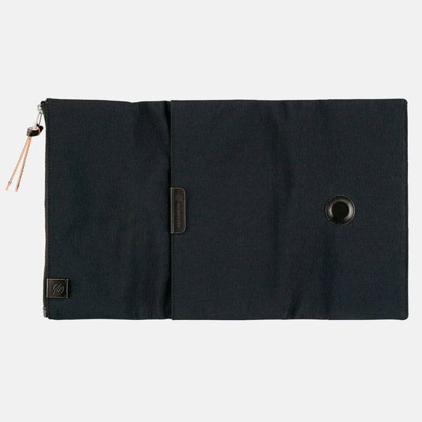 Hobonichi Techo 2027 Tragen Black Weeks Cover