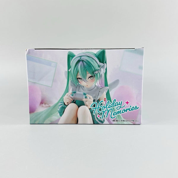 Hatsune Miku Holiday Memories Game Figure