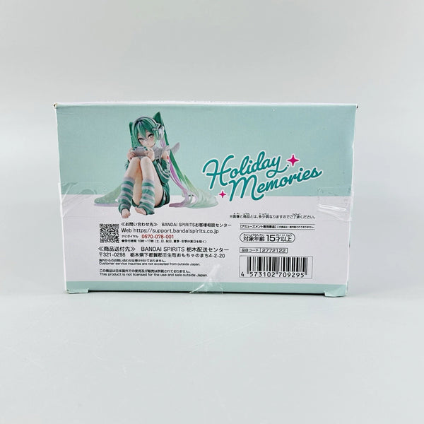 Hatsune Miku Holiday Memories Game Figure