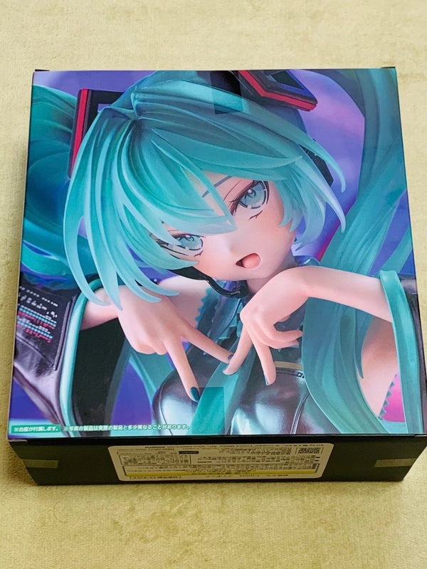 Hatsune Miku T-Most Figure